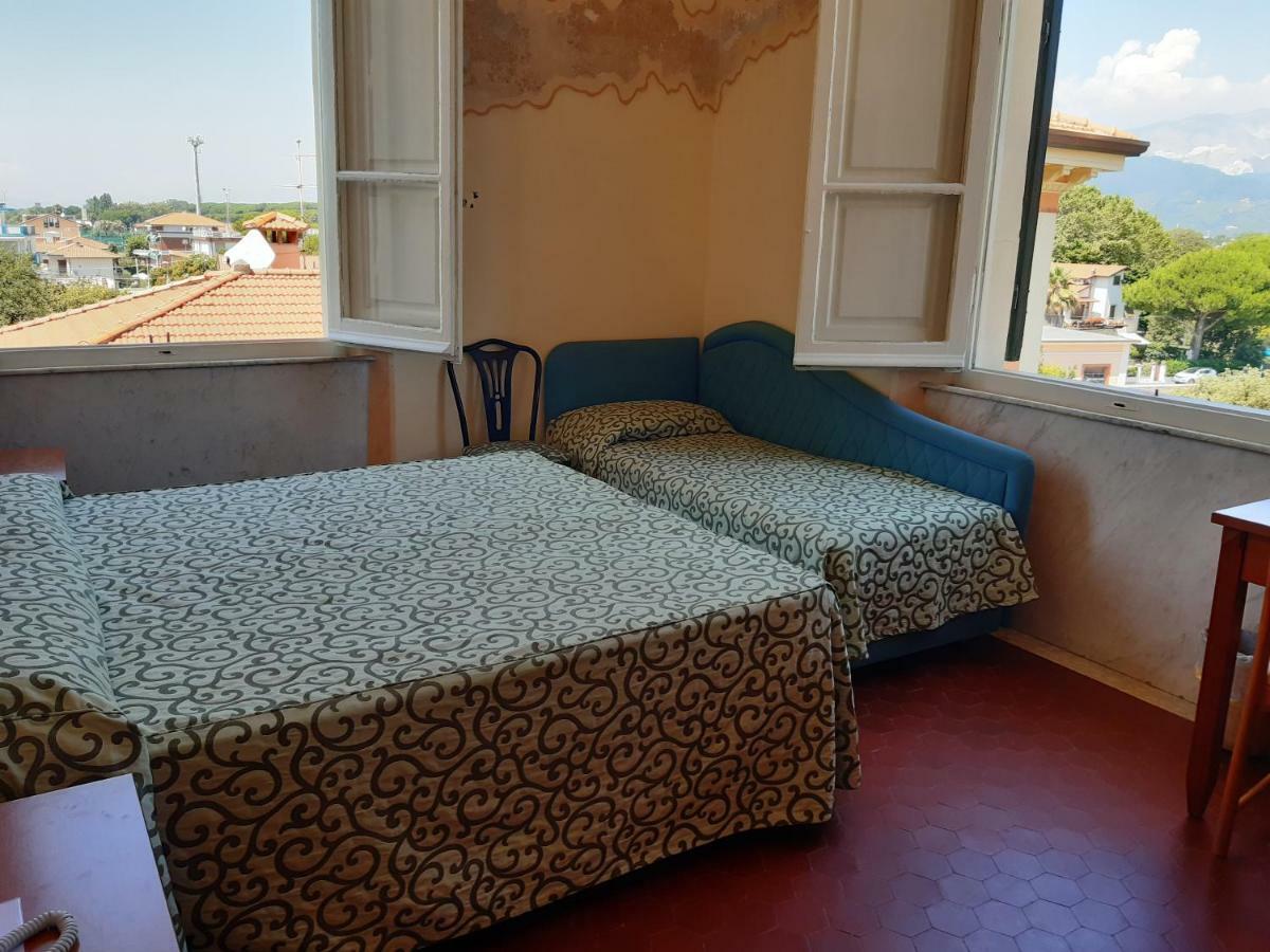 Hotel Italia Marina di Massa
