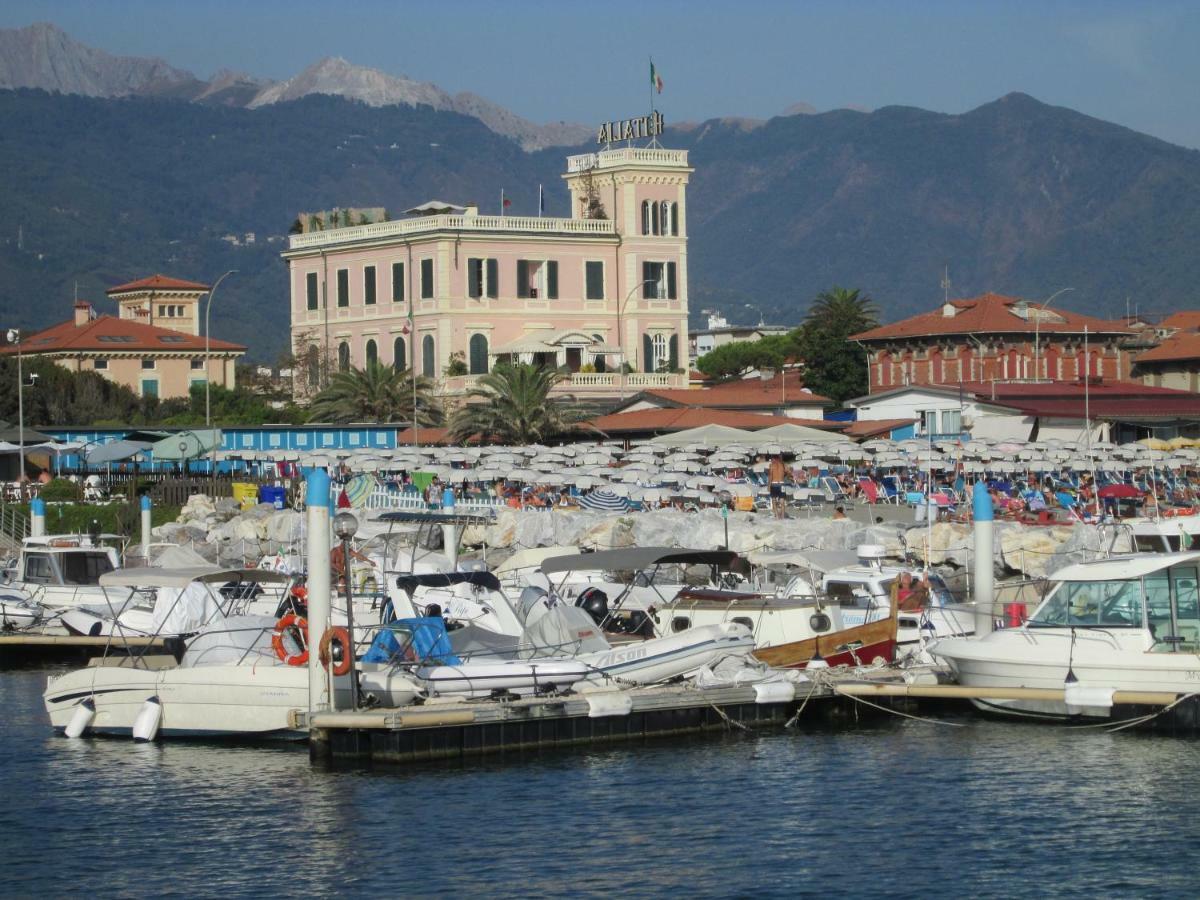 Hotel Italia 3*