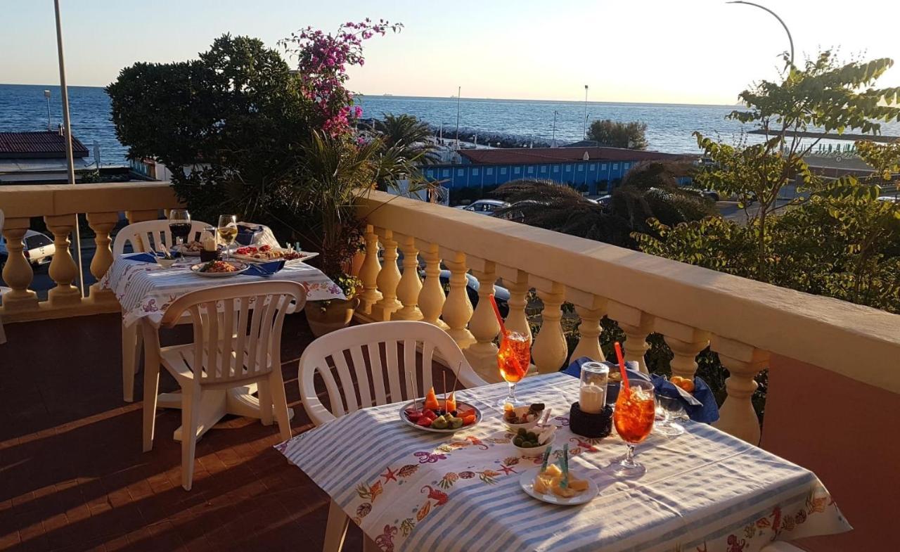 Italia 3*